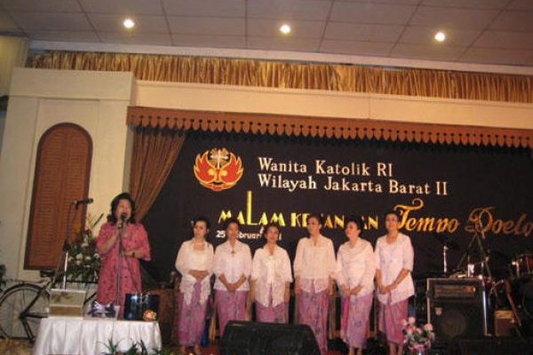 Wanita Katolik RI Wilayah Jakarta Barat II Menggapai Timika