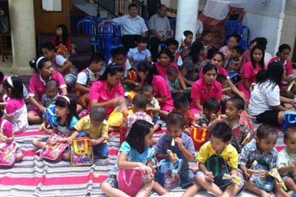 Kunjungan MBR 7 ke Panti Asuhan