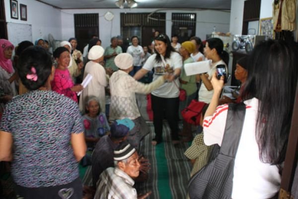 Bakti Sosial Stasi Fransiskus Asisi Taman Anggrek
