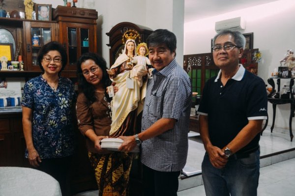 Bunda Maria Berkunjung ke Zakheus