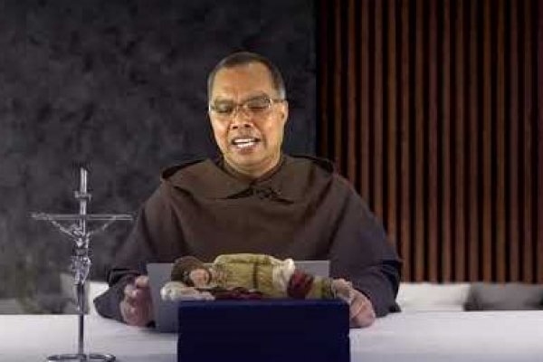 Minggu, 11 April 2021