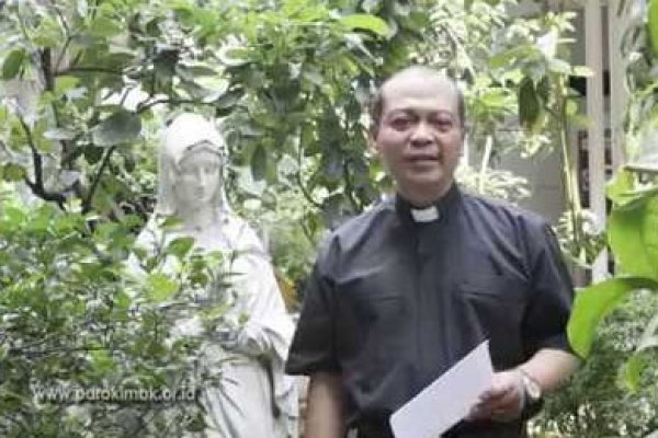 Senin, 14 Agustus 2017, Peringatan Wajib Santo Maksimilianus Maria Kolbe, Imam - Martir