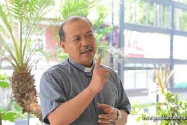 Senin, 2 Juli 2018