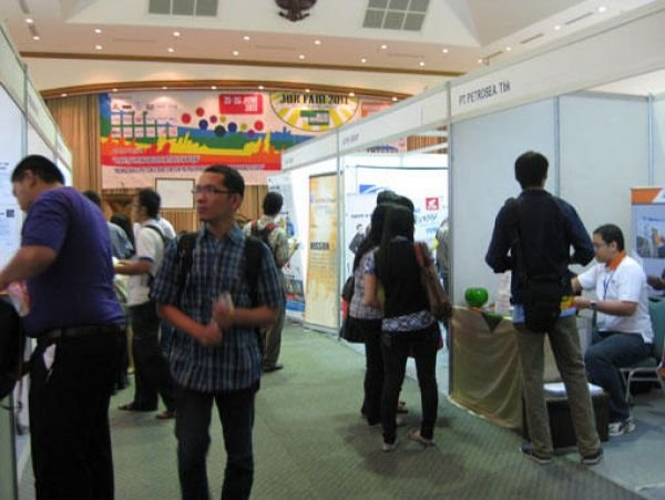 Job Fair di Unika Atmajaya Dimotori KKMK