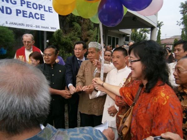 Gereja MBK dan Para Tokoh Agama Merayakan Hari Perdamaian Sedunia