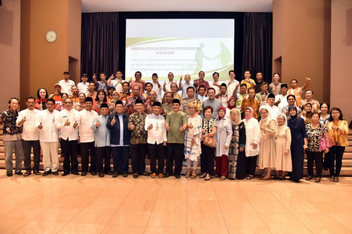Buka Puasa Bersama Gereja Iktk, MBK, Susteran Sang Timur